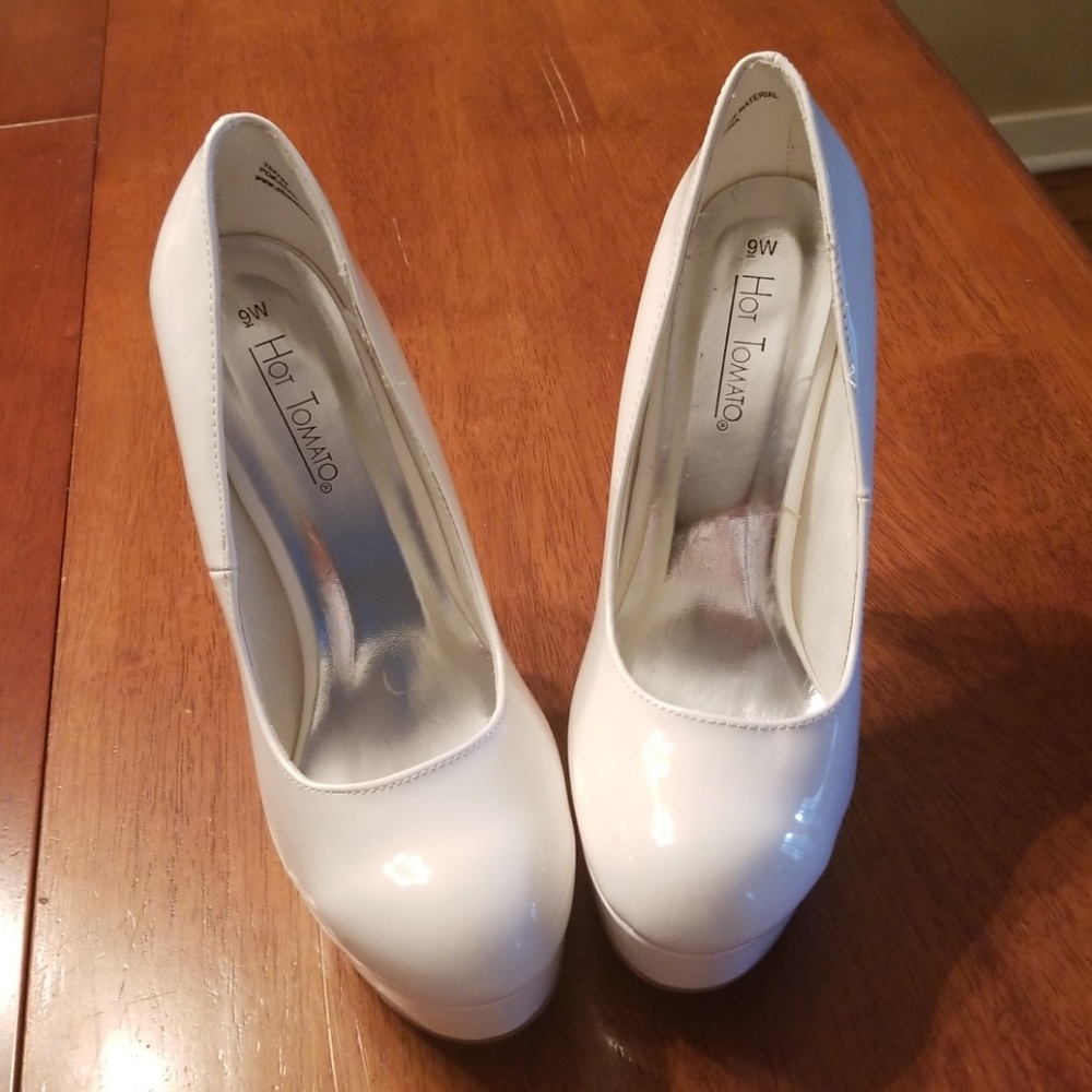 Hot tomato high heels